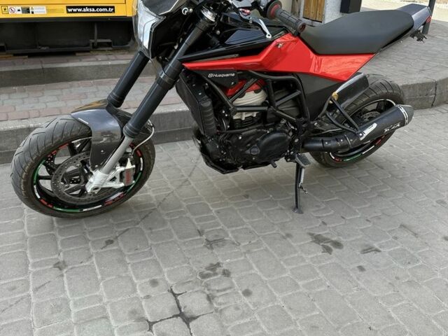 Хускварна Другая, объемом двигателя 0.9 л и пробегом 0 тыс. км за 3550 $, фото 3 на Automoto.ua