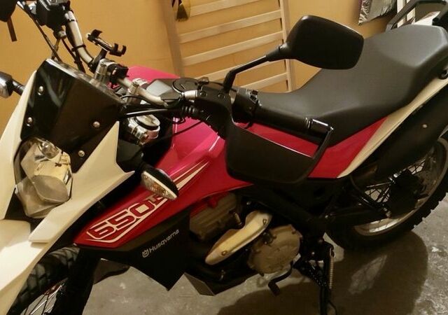 Хускварна Другая, объемом двигателя 0.65 л и пробегом 0 тыс. км за 7000 $, фото 1 на Automoto.ua