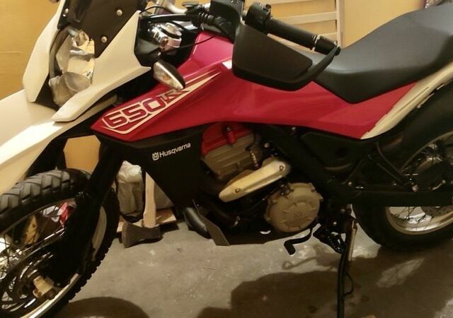 Хускварна Другая, объемом двигателя 0.65 л и пробегом 0 тыс. км за 7000 $, фото 2 на Automoto.ua