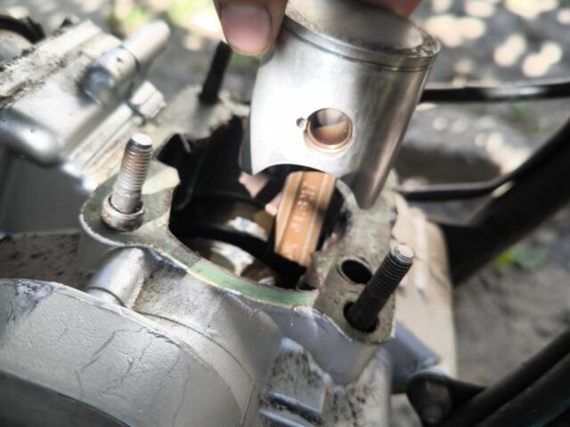 Хускварна Другая, объемом двигателя 0.13 л и пробегом 0 тыс. км за 800 $, фото 6 на Automoto.ua