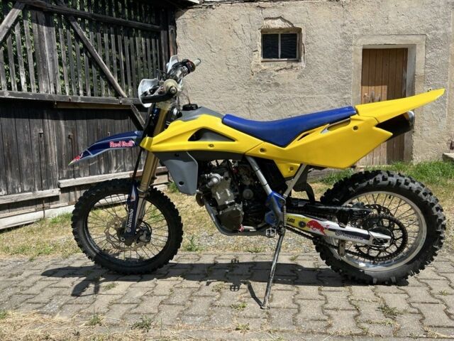 Хускварна Інша, об'ємом двигуна 0.25 л та пробігом 0 тис. км за 2220 $, фото 2 на Automoto.ua
