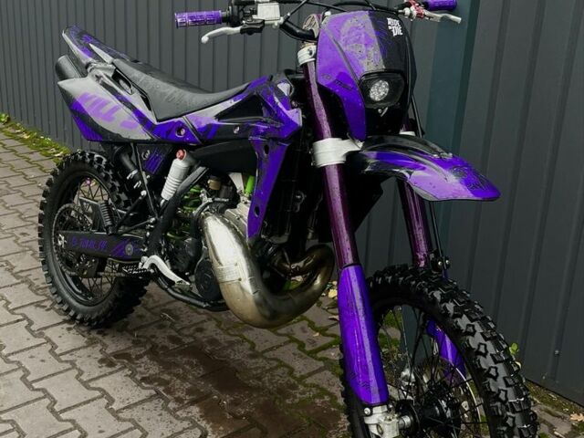 Хускварна Другая, объемом двигателя 0.25 л и пробегом 0 тыс. км за 3800 $, фото 2 на Automoto.ua