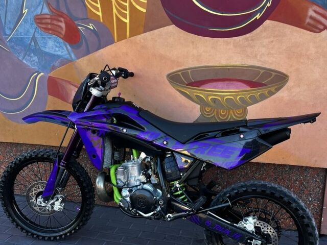 Хускварна Другая, объемом двигателя 0.25 л и пробегом 0 тыс. км за 3800 $, фото 4 на Automoto.ua