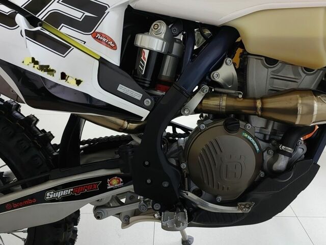 Хускварна Другая, объемом двигателя 0.35 л и пробегом 0 тыс. км за 8353 $, фото 9 на Automoto.ua