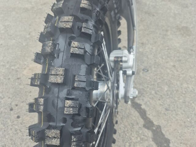 Хускварна Другая, объемом двигателя 0.25 л и пробегом 0 тыс. км за 7200 $, фото 4 на Automoto.ua