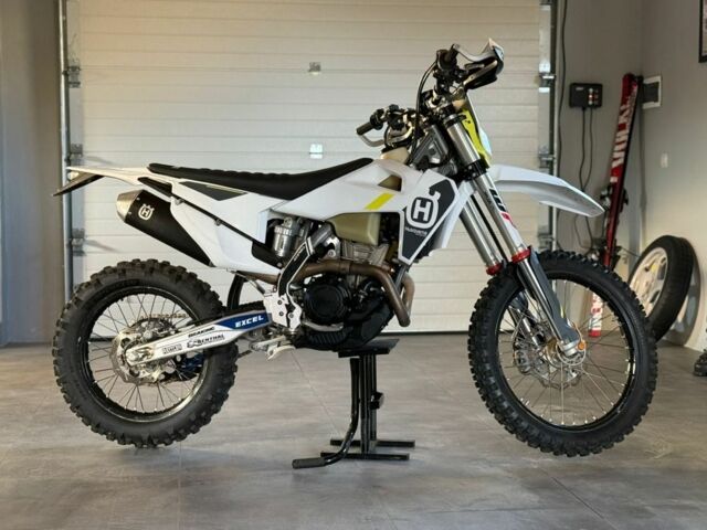 Хускварна Другая, объемом двигателя 0.35 л и пробегом 0 тыс. км за 6999 $, фото 3 на Automoto.ua