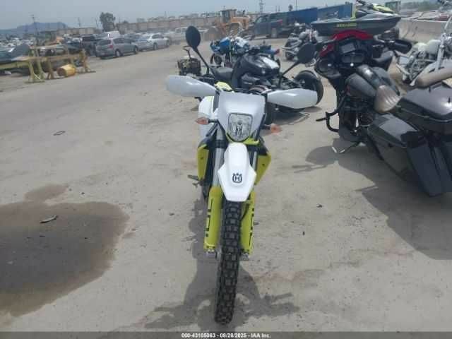 Хускварна Другая, объемом двигателя 0.69 л и пробегом 0 тыс. км за 3000 $, фото 4 на Automoto.ua