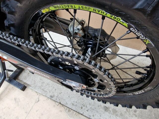 Хускварна Другая, объемом двигателя 0.3 л и пробегом 0 тыс. км за 13985 $, фото 3 на Automoto.ua