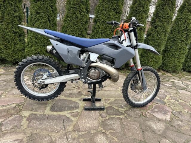 Хускварна Другая, объемом двигателя 0.25 л и пробегом 0 тыс. км за 4800 $, фото 6 на Automoto.ua