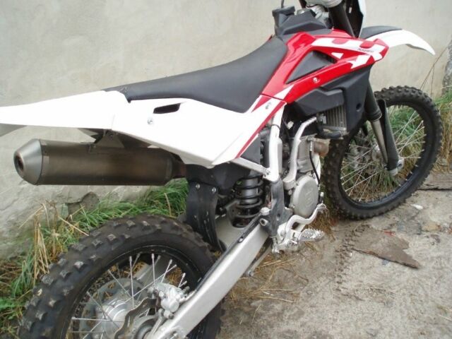 Хускварна Другая, объемом двигателя 0.25 л и пробегом 0 тыс. км за 4000 $, фото 3 на Automoto.ua