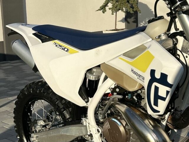 Хускварна Інша, об'ємом двигуна 0 л та пробігом 0 тис. км за 6650 $, фото 2 на Automoto.ua