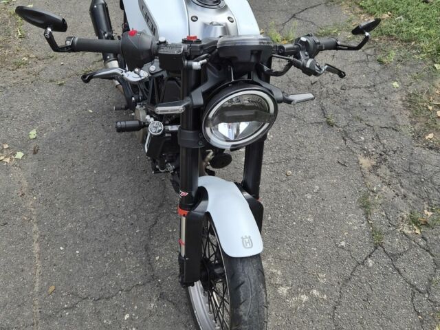 Хускварна Інша, об'ємом двигуна 0.37 л та пробігом 0 тис. км за 4900 $, фото 3 на Automoto.ua