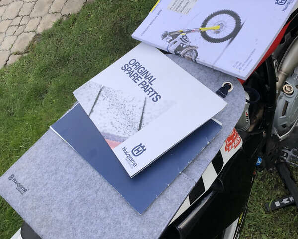 Хускварна FC 450, объемом двигателя 0.45 л и пробегом 120 тыс. км за 5900 $, фото 4 на Automoto.ua