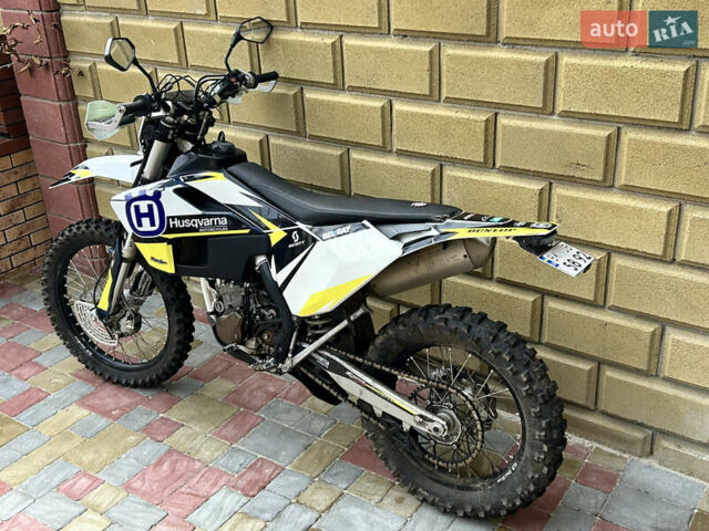 Белый Хускварна FE, объемом двигателя 0.51 л и пробегом 12 тыс. км за 6800 $, фото 3 на Automoto.ua