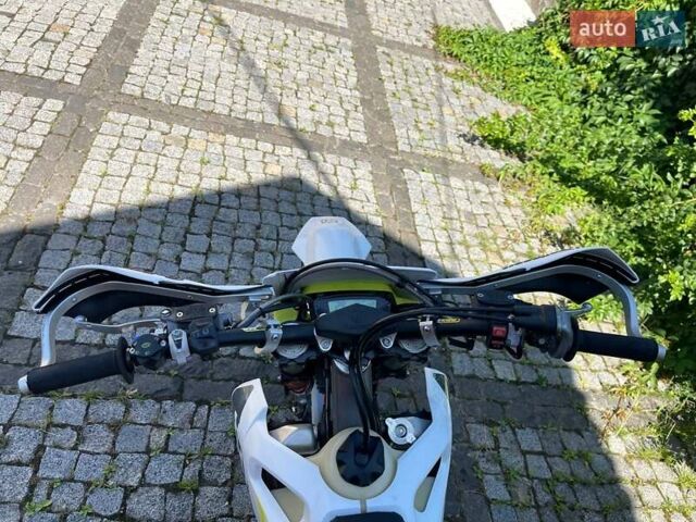 Хускварна FE 350, объемом двигателя 0 л и пробегом 3 тыс. км за 7500 $, фото 6 на Automoto.ua