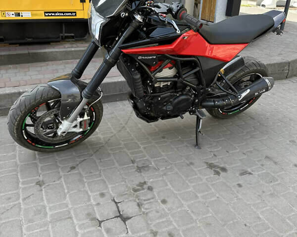 Хускварна Nuda 900R, объемом двигателя 0 л и пробегом 26 тыс. км за 3500 $, фото 4 на Automoto.ua