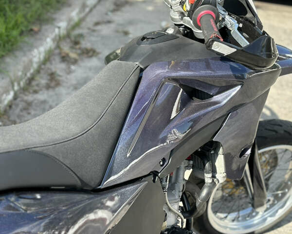 Хускварна SMR 630 2010 в Киеве на Automoto.ua Фиолетовый Хускварна SMR 630, объемом двигателя 0.63 л и пробегом 16 тыс. км за 6000 $, фото 5 на Automoto.ua