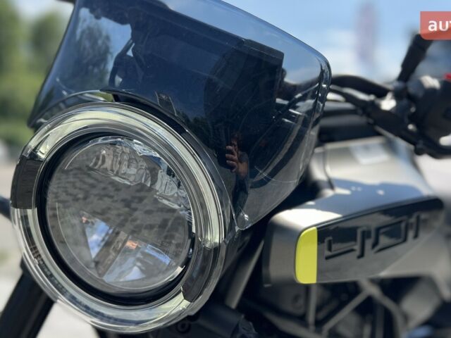 купить новое авто Хускварна Svartpilen 2024 года от официального дилера Дніпромотор Хускварна фото