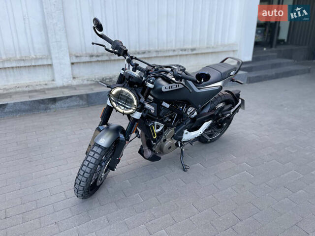 Серый Хускварна Svartpilen, объемом двигателя 0.37 л и пробегом 7 тыс. км за 5200 $, фото 11 на Automoto.ua