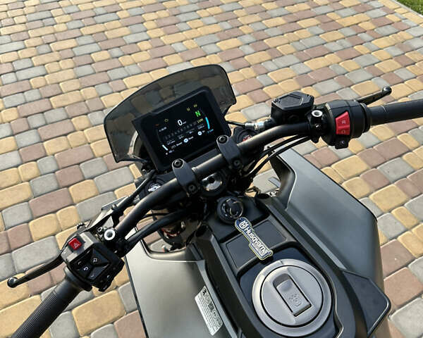 Черный Хускварна Svartpilen 401, объемом двигателя 0.41 л и пробегом 2 тыс. км за 6550 $, фото 6 на Automoto.ua