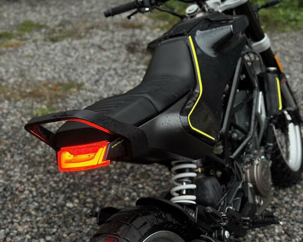 Хускварна Svartpilen 401, об'ємом двигуна 0.4 л та пробігом 30 тис. км за 4700 $, фото 5 на Automoto.ua