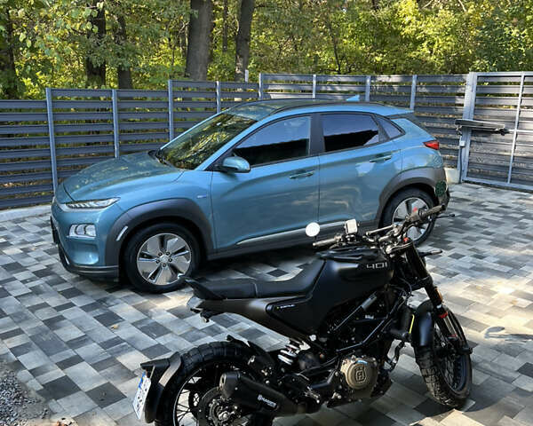 Хускварна Svartpilen 401, объемом двигателя 0.4 л и пробегом 12 тыс. км за 4950 $, фото 14 на Automoto.ua