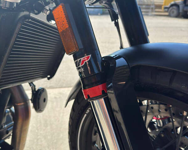 Хускварна Svartpilen 401, объемом двигателя 0 л и пробегом 2 тыс. км за 5599 $, фото 9 на Automoto.ua