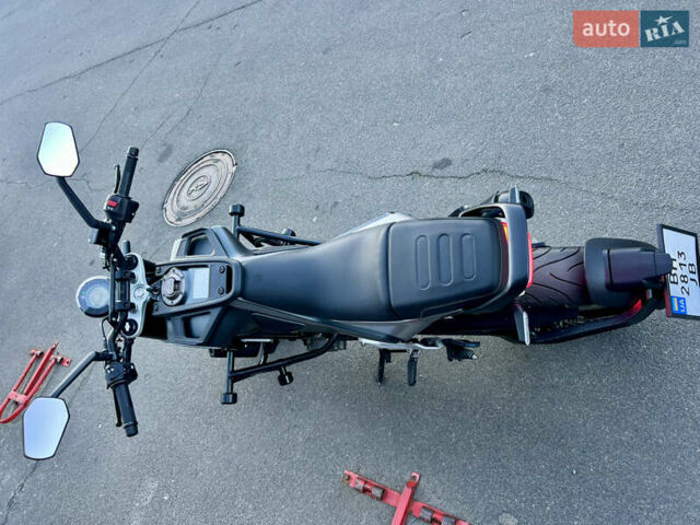 Серый Хускварна Svartpilen 401, объемом двигателя 0.4 л и пробегом 18 тыс. км за 4900 $, фото 5 на Automoto.ua