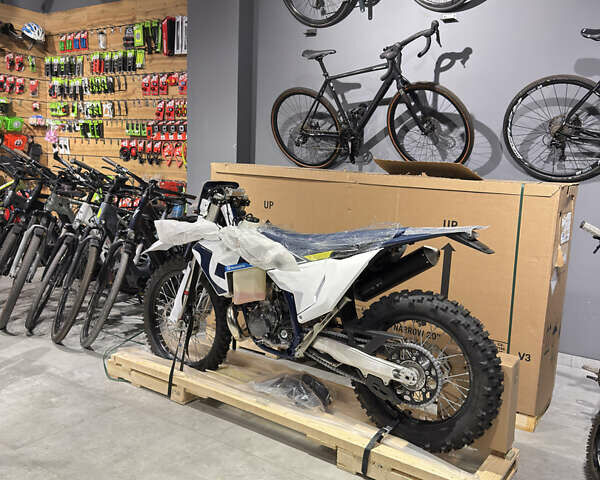 Хускварна TE 250, объемом двигателя 0.25 л и пробегом 10 тыс. км за 11511 $, фото 6 на Automoto.ua