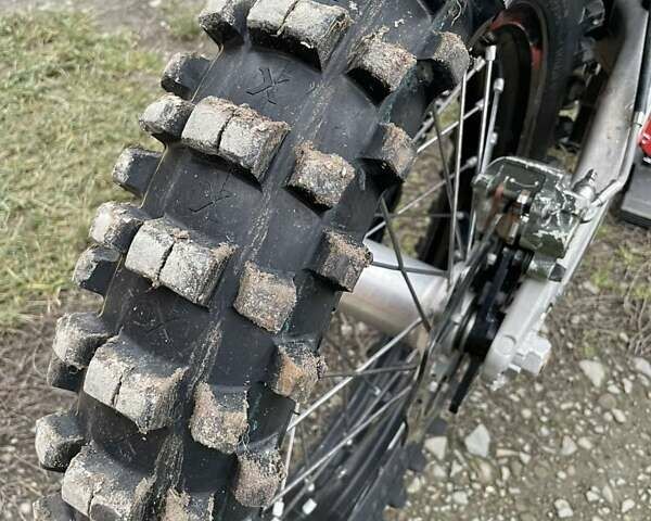 Черный Хускварна TE 300, объемом двигателя 0.3 л и пробегом 2 тыс. км за 8800 $, фото 8 на Automoto.ua