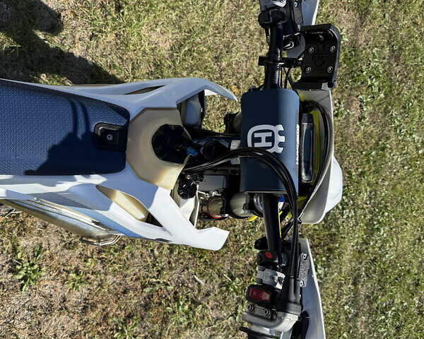 Хускварна TE 300, об'ємом двигуна 0 л та пробігом 1 тис. км за 10286 $, фото 3 на Automoto.ua