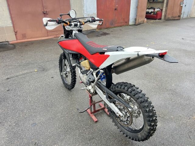 Хускварна TE 449, объемом двигателя 0.45 л и пробегом 0 тыс. км за 3950 $, фото 3 на Automoto.ua