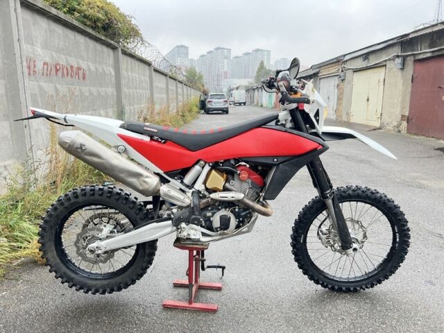 Хускварна TE 449, объемом двигателя 0.45 л и пробегом 0 тыс. км за 3950 $, фото 1 на Automoto.ua