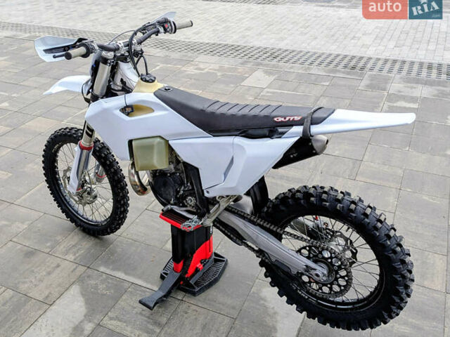 Белый Хускварна TX, объемом двигателя 0 л и пробегом 1 тыс. км за 7500 $, фото 13 на Automoto.ua