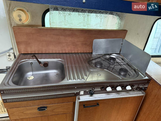 Білий Хімер Нова 500, об'ємом двигуна 0 л та пробігом 10 тис. км за 1950 $, фото 9 на Automoto.ua