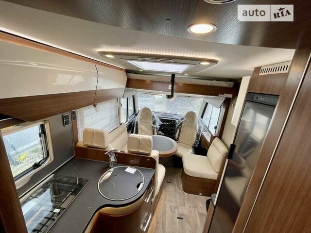 Хімер B-class 2024 у Києві на Automoto.ua Білий Хімер B-class, об'ємом двигуна 2 л та пробігом 1 тис. км за 162018 $, фото 10 на Automoto.ua