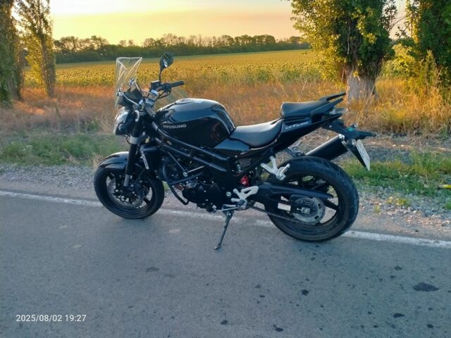 Хьюсонг Комет, об'ємом двигуна 0.65 л та пробігом 0 тис. км за 4500 $, фото 4 на Automoto.ua