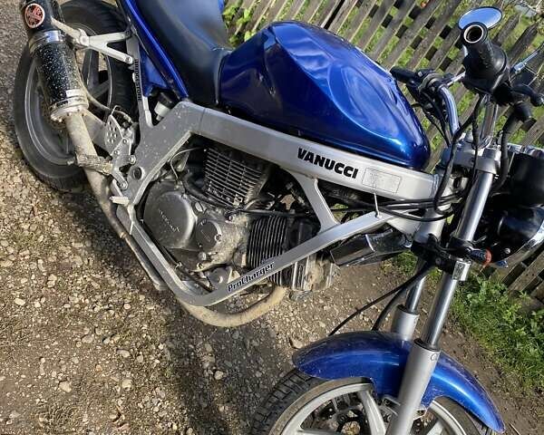 Синий Хьюсонг ГТ, объемом двигателя 0 л и пробегом 26 тыс. км за 1200 $, фото 1 на Automoto.ua