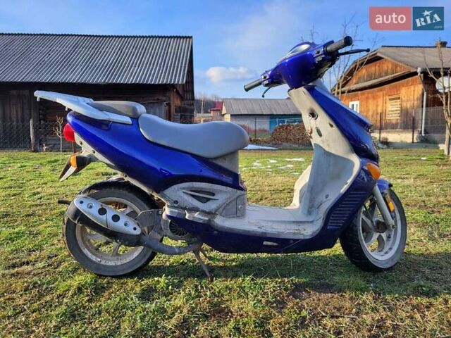 Синий Хьюсонг СФ, объемом двигателя 0 л и пробегом 9 тыс. км за 400 $, фото 4 на Automoto.ua