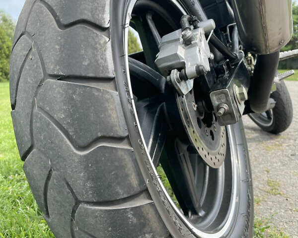 Белый Хьюсонг GT 250R, объемом двигателя 0.25 л и пробегом 32 тыс. км за 1350 $, фото 9 на Automoto.ua