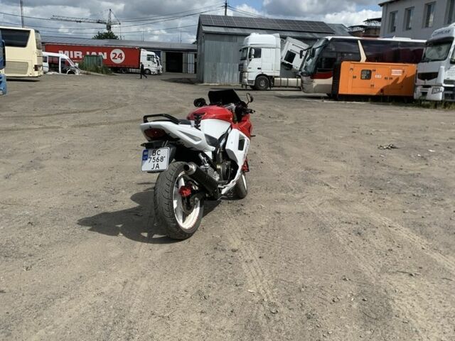 Хьюсонг GT 250R, объемом двигателя 0.25 л и пробегом 0 тыс. км за 2500 $, фото 11 на Automoto.ua