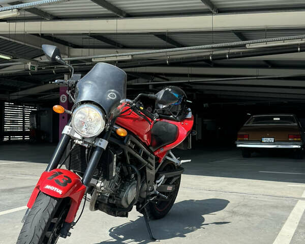 Черный Хьюсонг GT 650R, объемом двигателя 0.65 л и пробегом 23 тыс. км за 2450 $, фото 4 на Automoto.ua