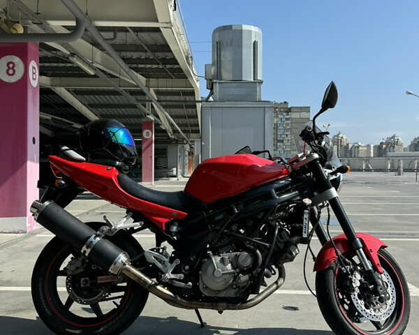 Черный Хьюсонг GT 650R, объемом двигателя 0.65 л и пробегом 23 тыс. км за 2450 $, фото 10 на Automoto.ua