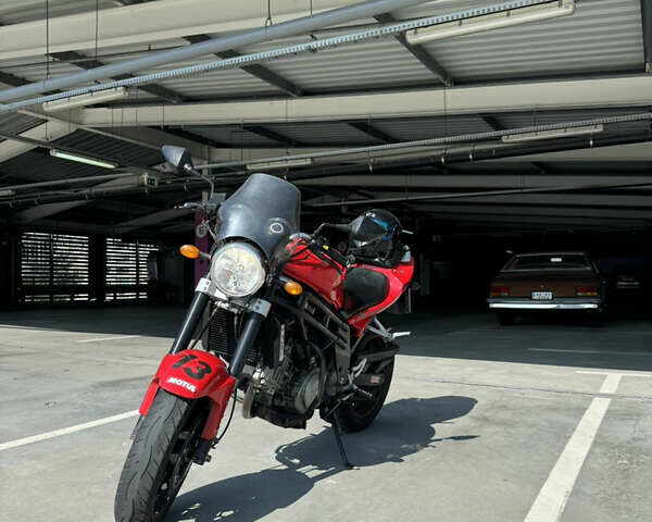 Черный Хьюсонг GT 650R, объемом двигателя 0.65 л и пробегом 23 тыс. км за 2450 $, фото 8 на Automoto.ua