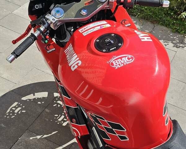 Червоний Хьюсонг GT 650R, об'ємом двигуна 0.65 л та пробігом 1 тис. км за 2000 $, фото 10 на Automoto.ua