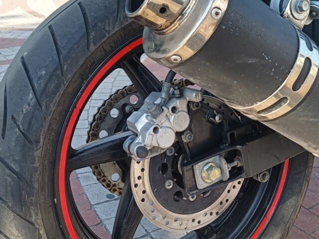 Хьюсонг GT 650R, объемом двигателя 0.65 л и пробегом 0 тыс. км за 3300 $, фото 3 на Automoto.ua