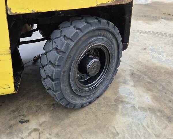 Хістер H 2.50XL 1997 у Пустомытах на Automoto.ua Жовтий Хістер H 2.50XL, об'ємом двигуна 2 л та пробігом 5 тис. км за 6418 $, фото 12 на Automoto.ua