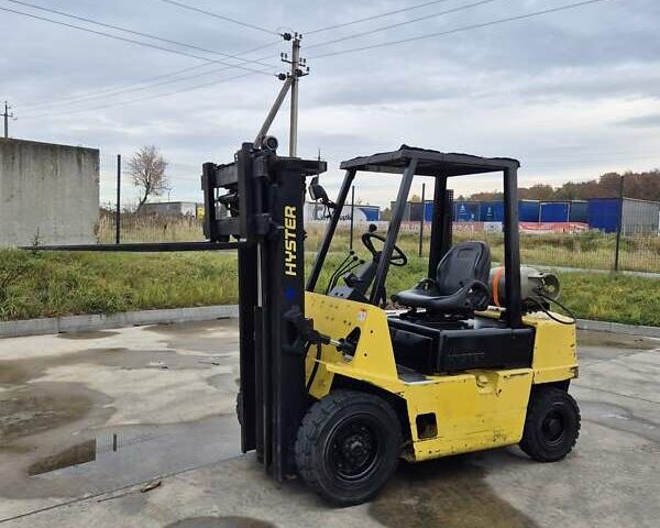 Хістер H 2.50XL 1997 у Пустомытах на Automoto.ua Жовтий Хістер H 2.50XL, об'ємом двигуна 2 л та пробігом 5 тис. км за 6418 $, фото 4 на Automoto.ua