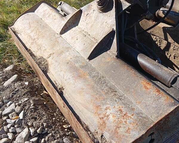 Желтый Хендай 130D, объемом двигателя 3.9 л и пробегом 41 тыс. км за 20500 $, фото 20 на Automoto.ua