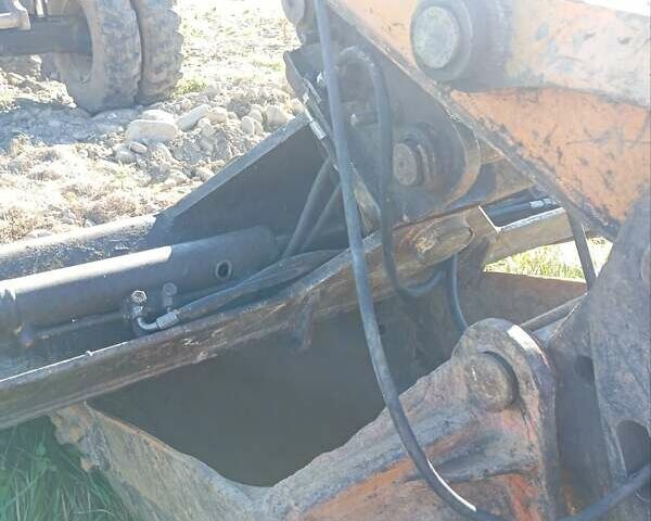 Желтый Хендай 130D, объемом двигателя 3.9 л и пробегом 41 тыс. км за 20500 $, фото 14 на Automoto.ua